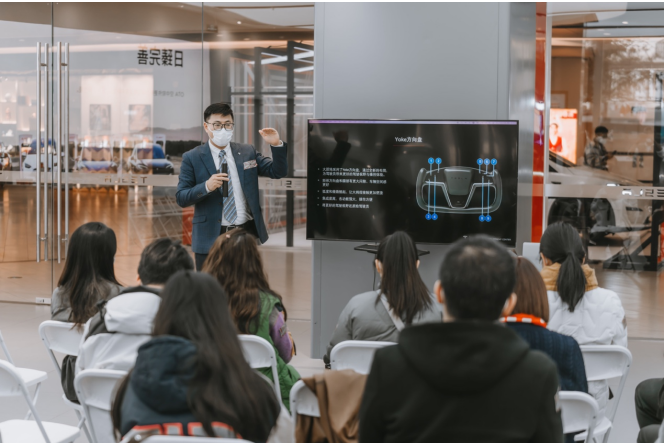 特斯拉Model X Plaid来杭州啦，携最新科技惊艳亮相