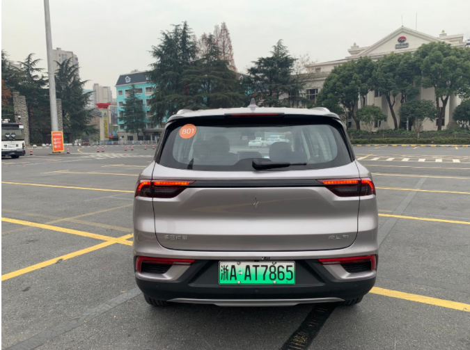 自在出行，唤醒自由—可充可换大SUV睿蓝9杭州试驾之旅
