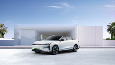 行业首款AI智能电混轿车吉利银河L6将于9月上市