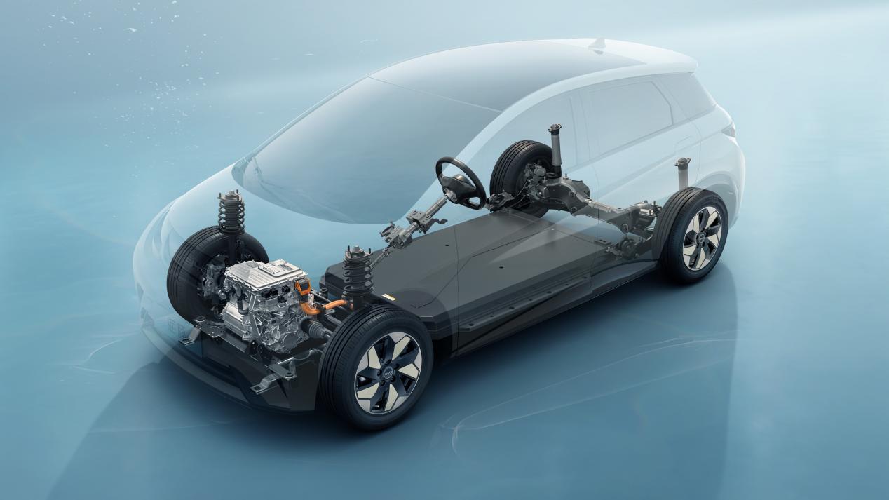 9.98万元起,A0级销冠焕新而来,海豚荣耀版让你“闭眼买、放心开”