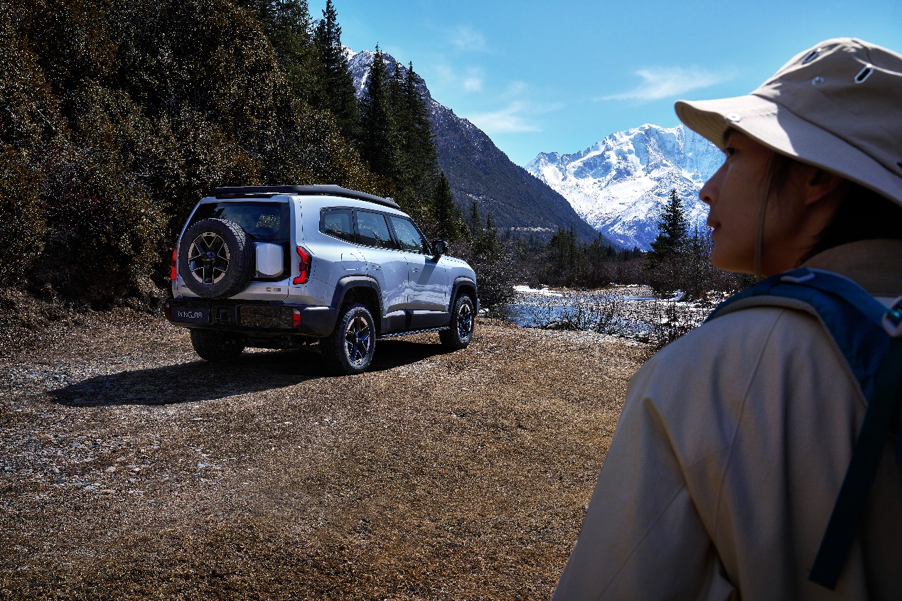 深蓝G318还未上市交付，318国道充电桩已抢先布局，深蓝跑出加速度