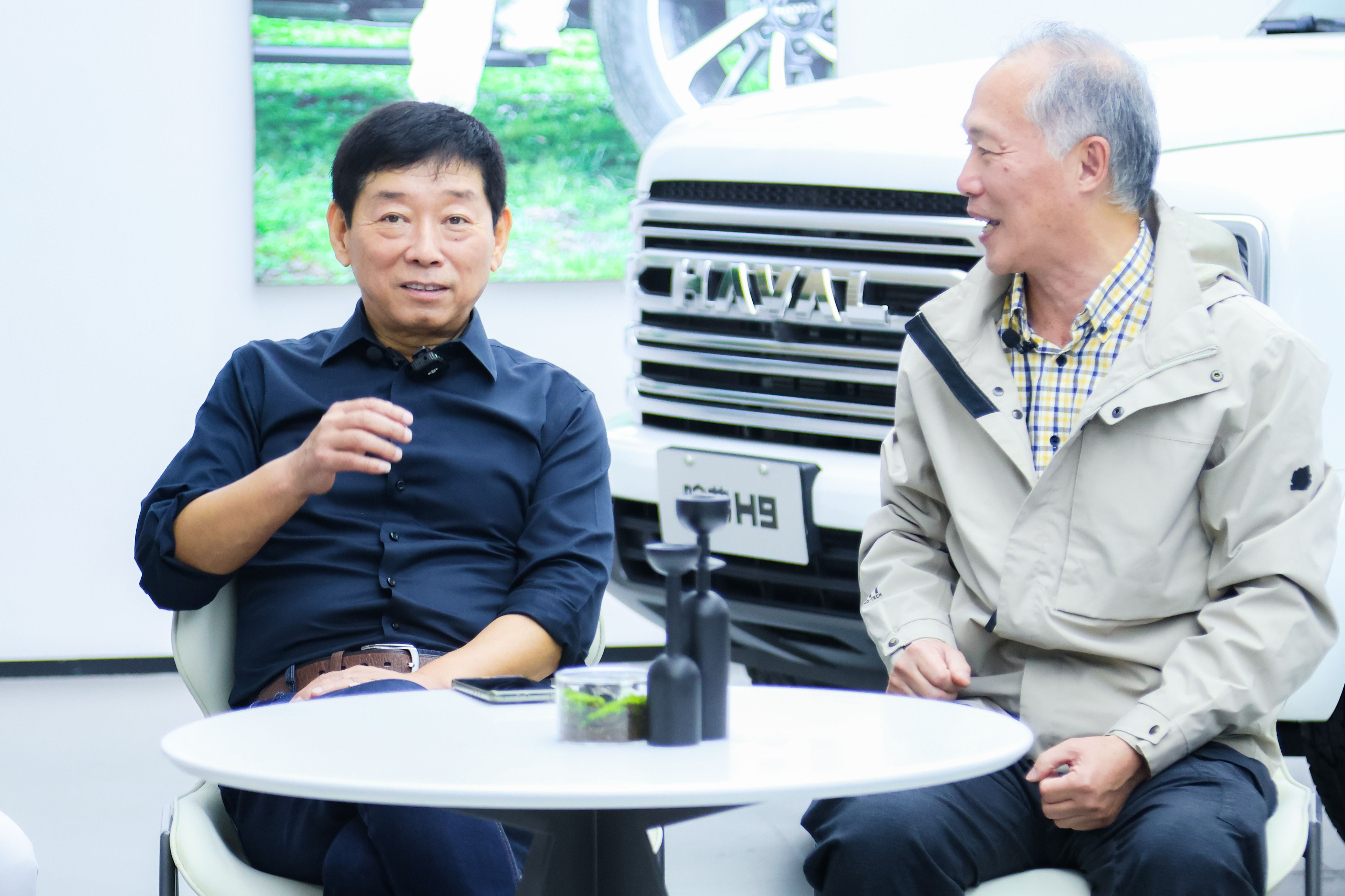 魏建军亲自站台,19.99万元起售,家庭越野车二代哈弗H9正式上市