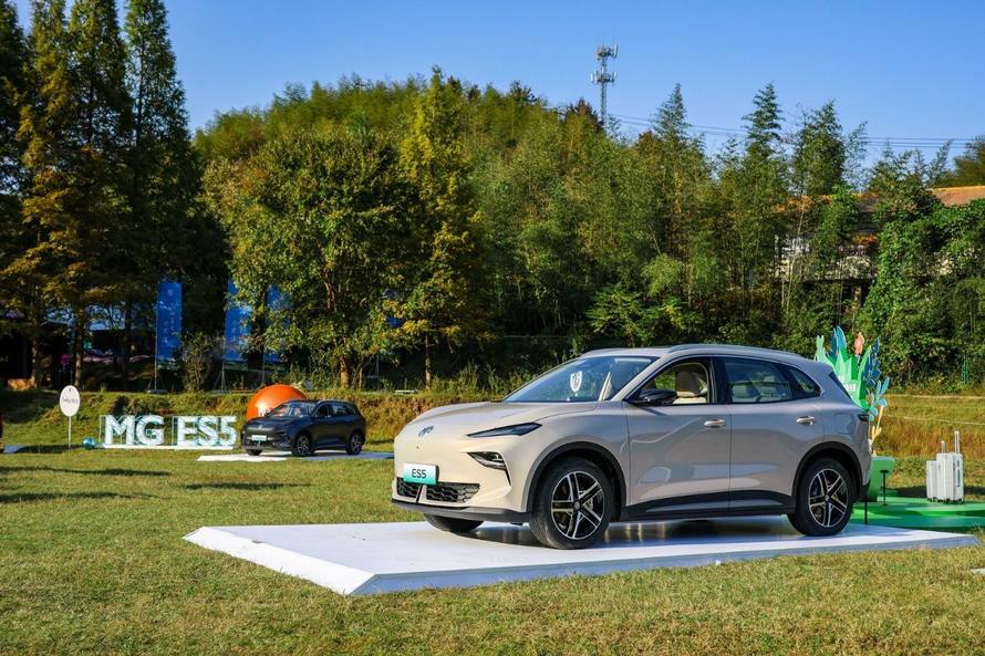 全球高标准纯电后驱SUV MG ES5宠你自在生活,增换购仅9.99万元起