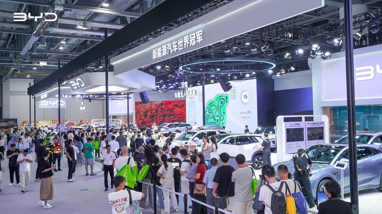 比亚迪2026款海豹07DM-i杭州上市, 以技术平权重塑家用轿车新格局